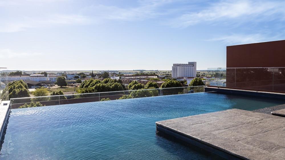 Vitoria Stone Hotel Evora Luaran gambar