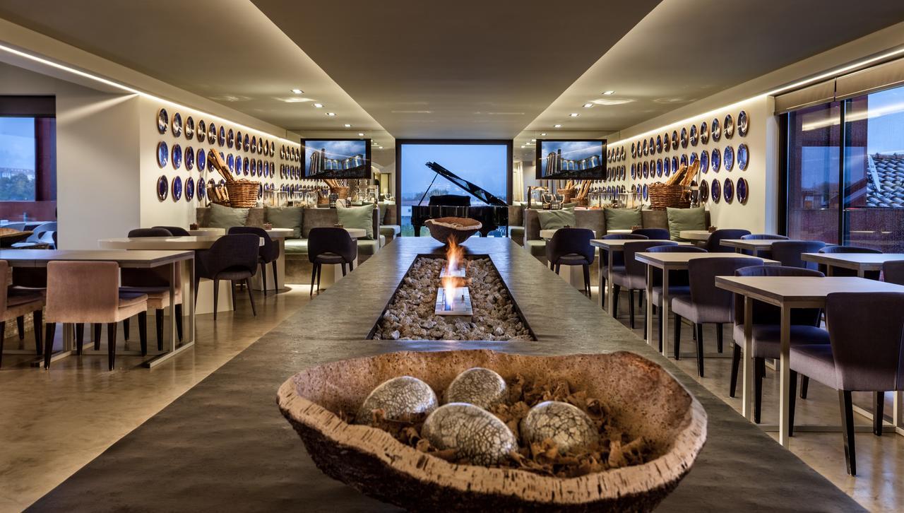 Vitoria Stone Hotel Evora Luaran gambar